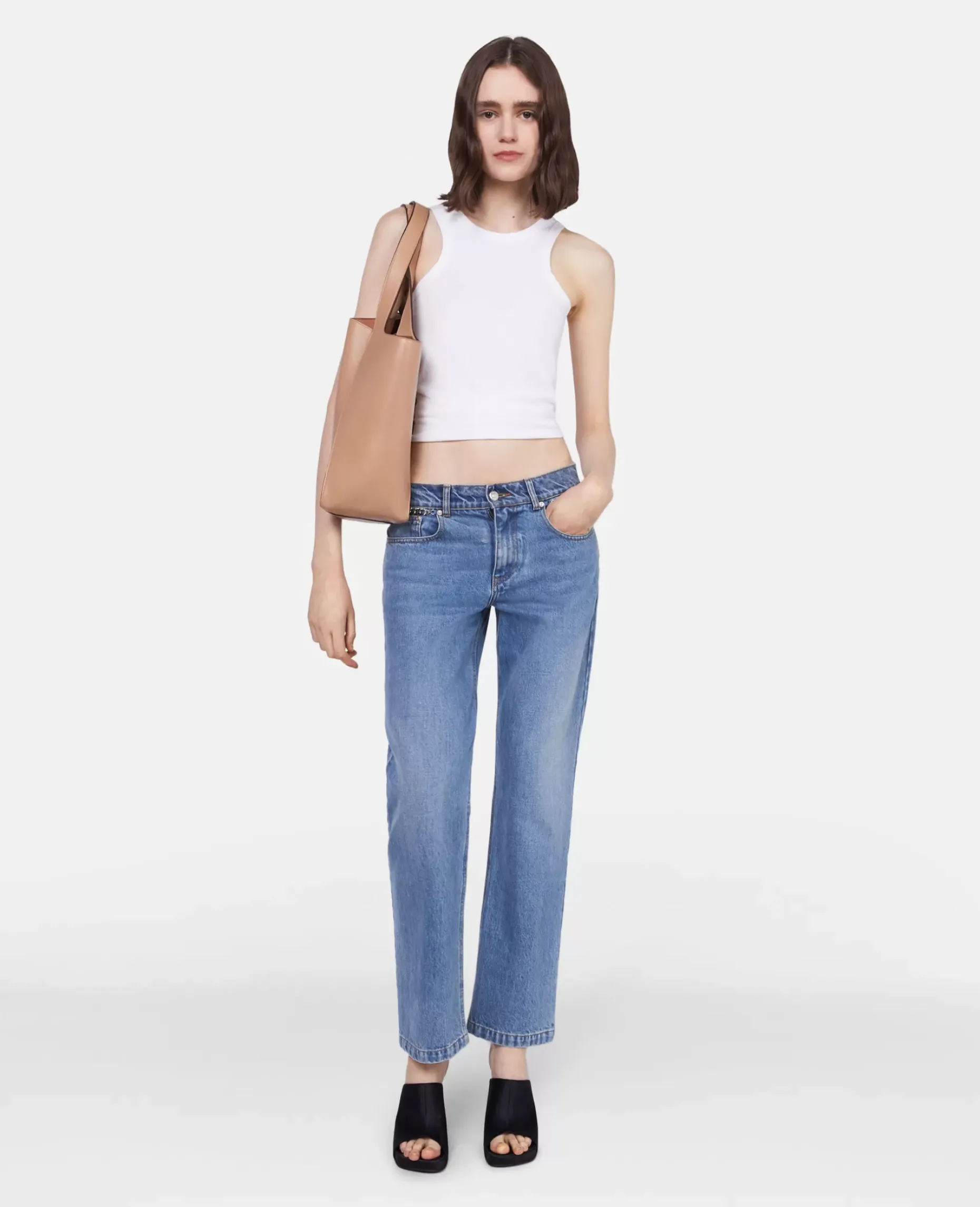 Falabella Chain Light Wash Cropped Jeans