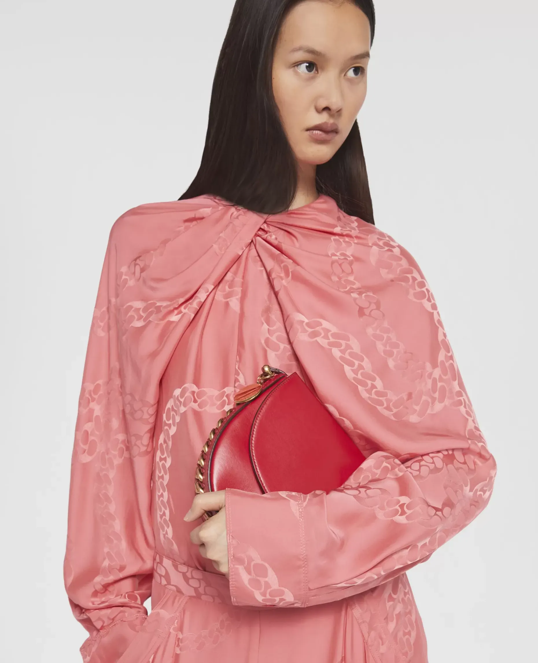Frayme Medium Flap Shoulder Bag