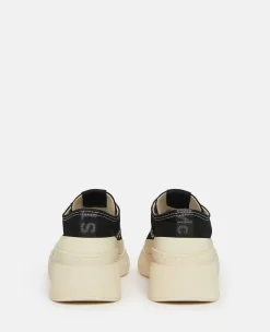 Loop Canvas Low-Top Trainers
