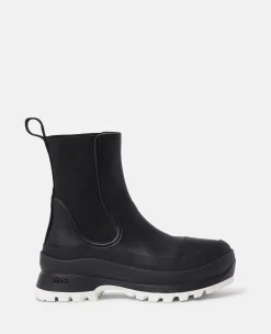 Trace Chelsea Boots